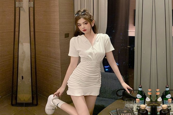 小少妇和情人在家啪啪激情两炮比我老公的大太多[补录]